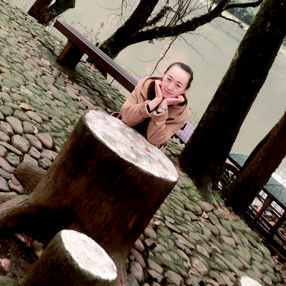 忧心用夏露的照片