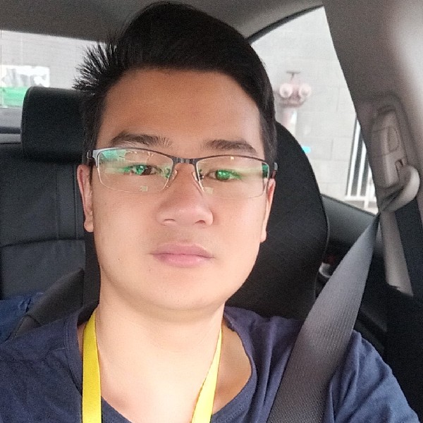 风萧迎恬静的照片