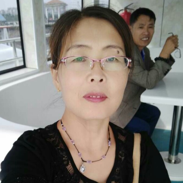 依红的照片
