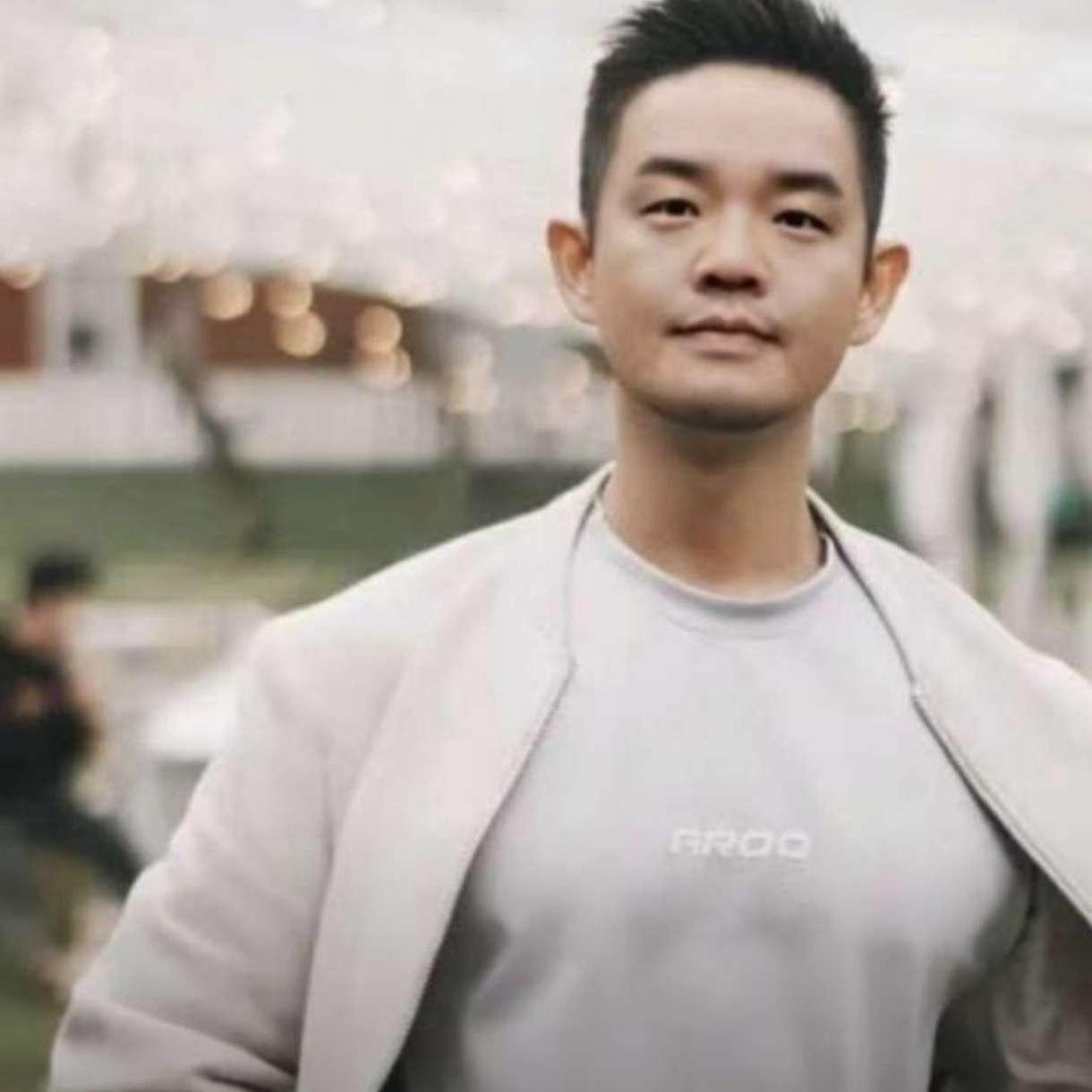 过客蹁跹健康的照片