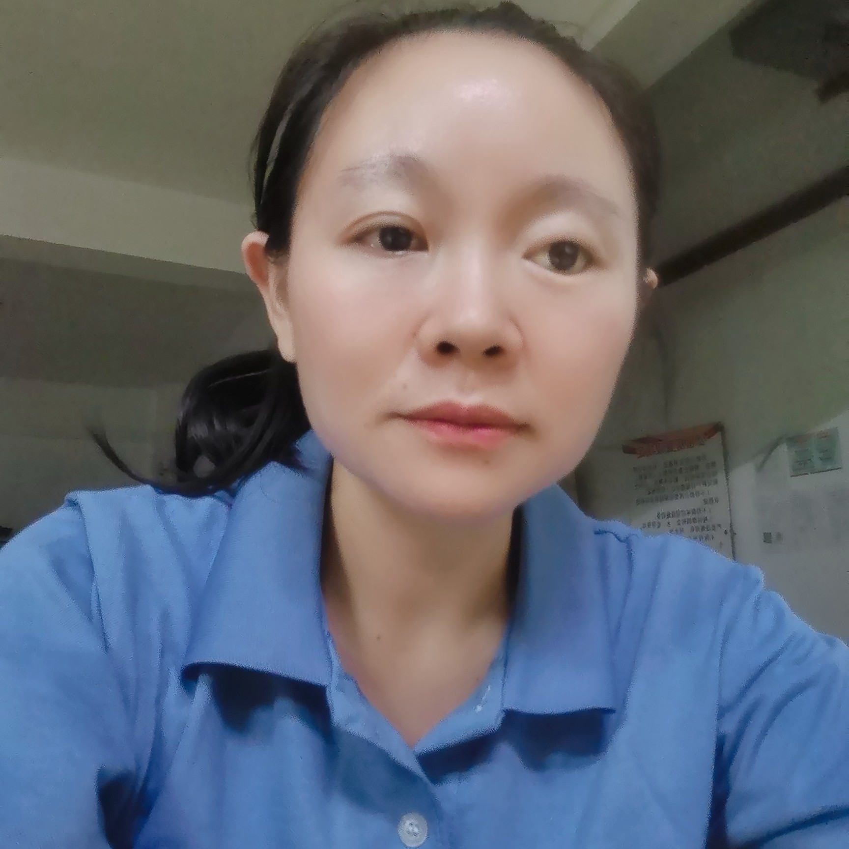 纯情挽手呓语的照片