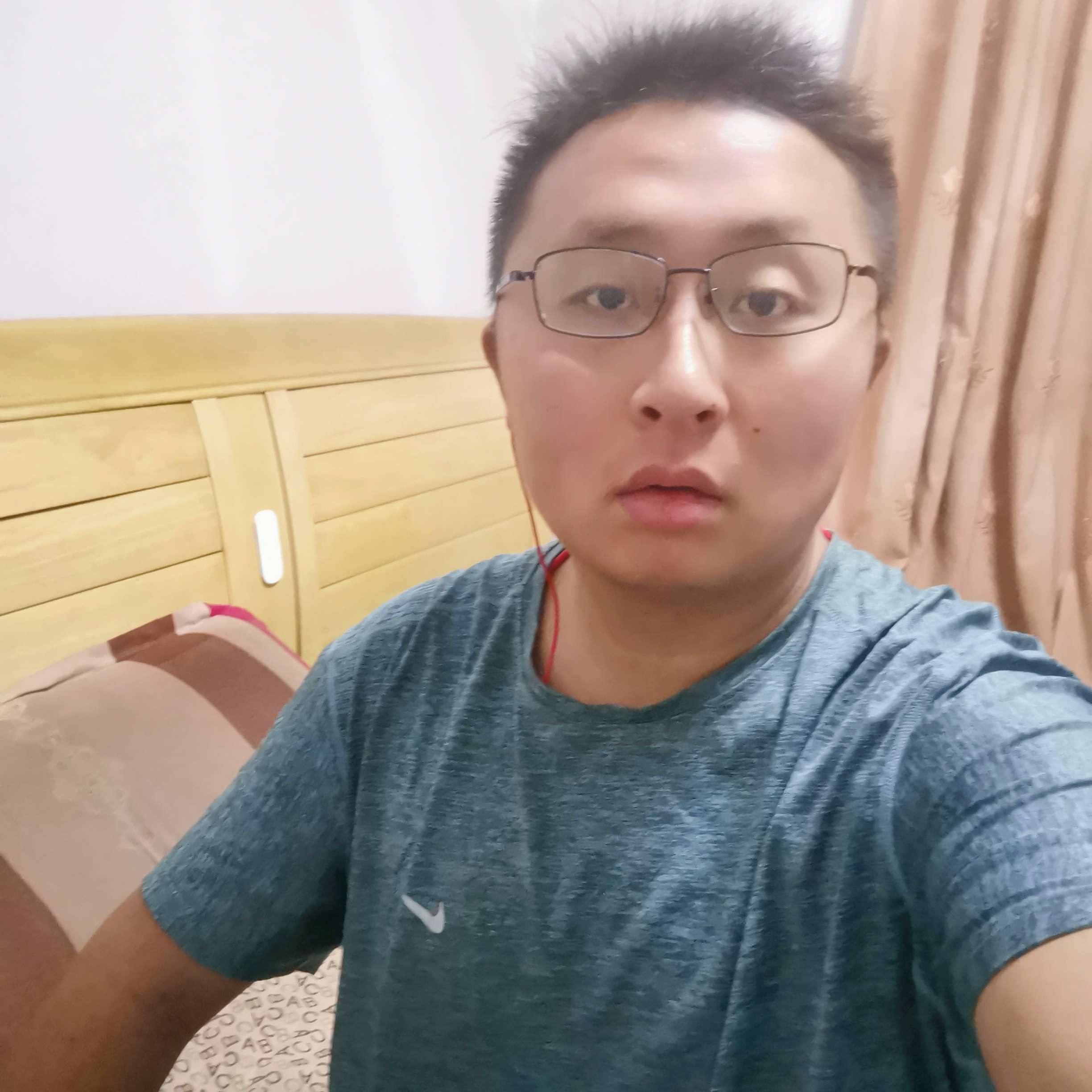 螺丝山靓仔的照片