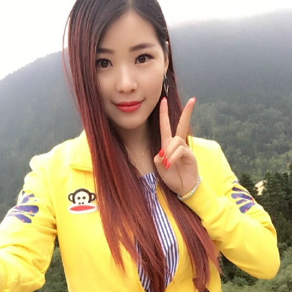 裙子迷离的照片