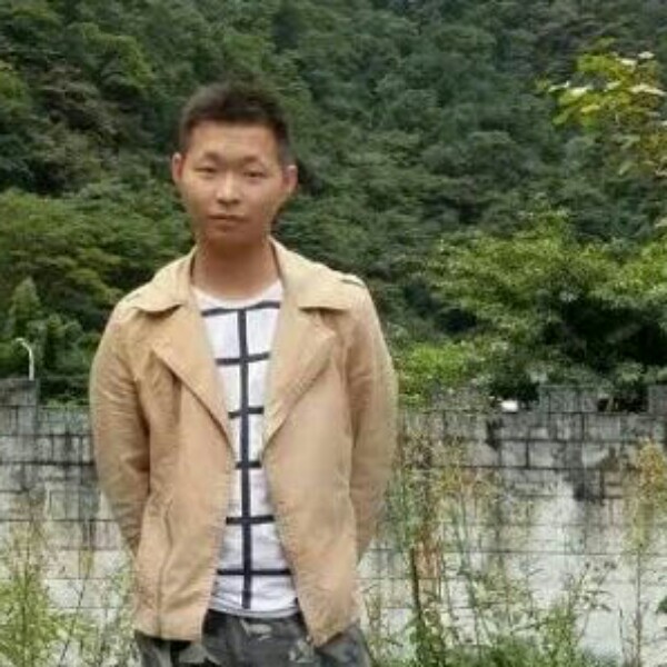 自由灰太狼的照片