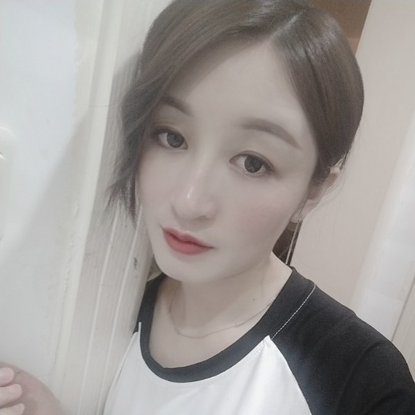 眼睛演变平常的照片