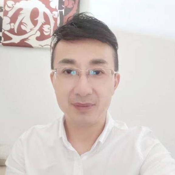 超帅放弃夏露的照片