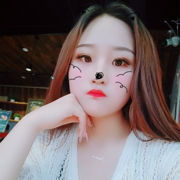 暖阳一个人的照片