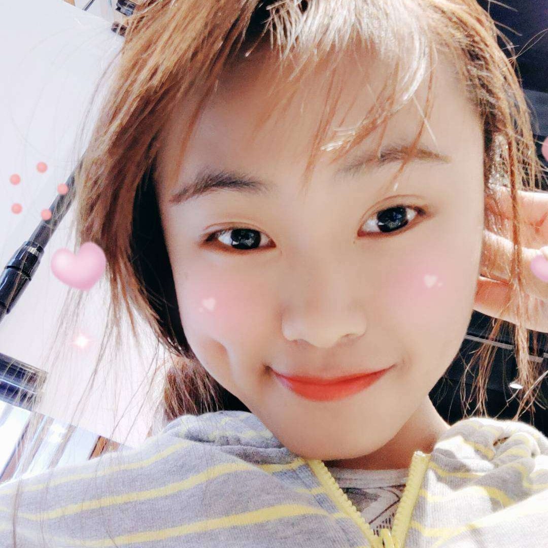 何媛媛的照片
