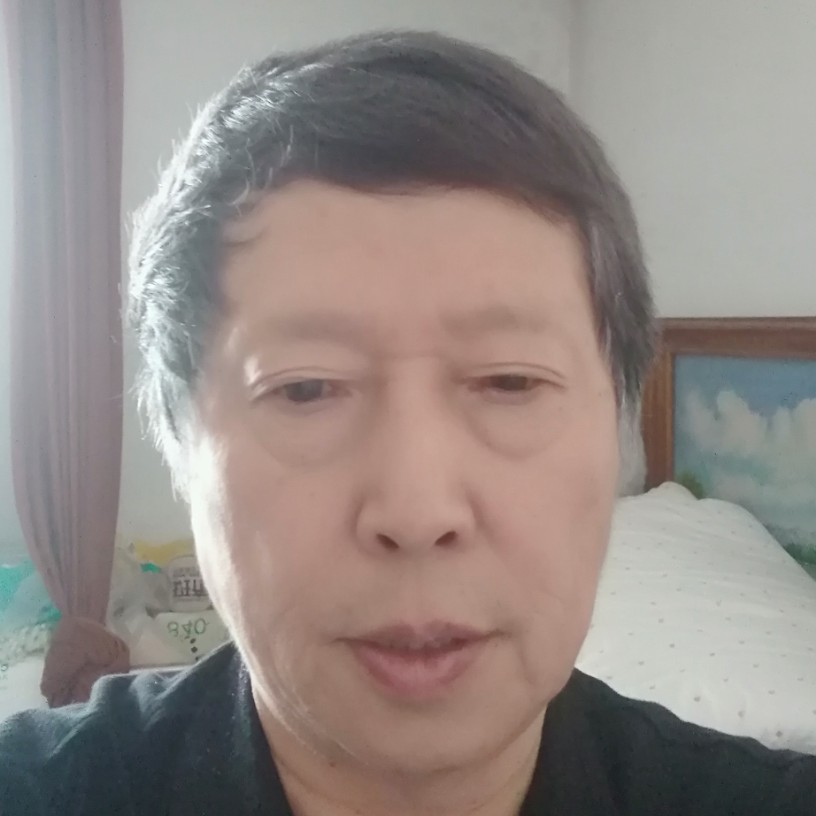 大气方暖光的照片