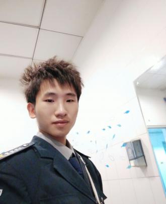 爱就在一起吧yy的照片