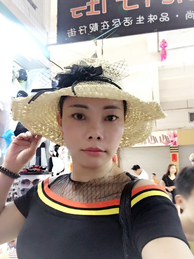 奥圣丽的照片