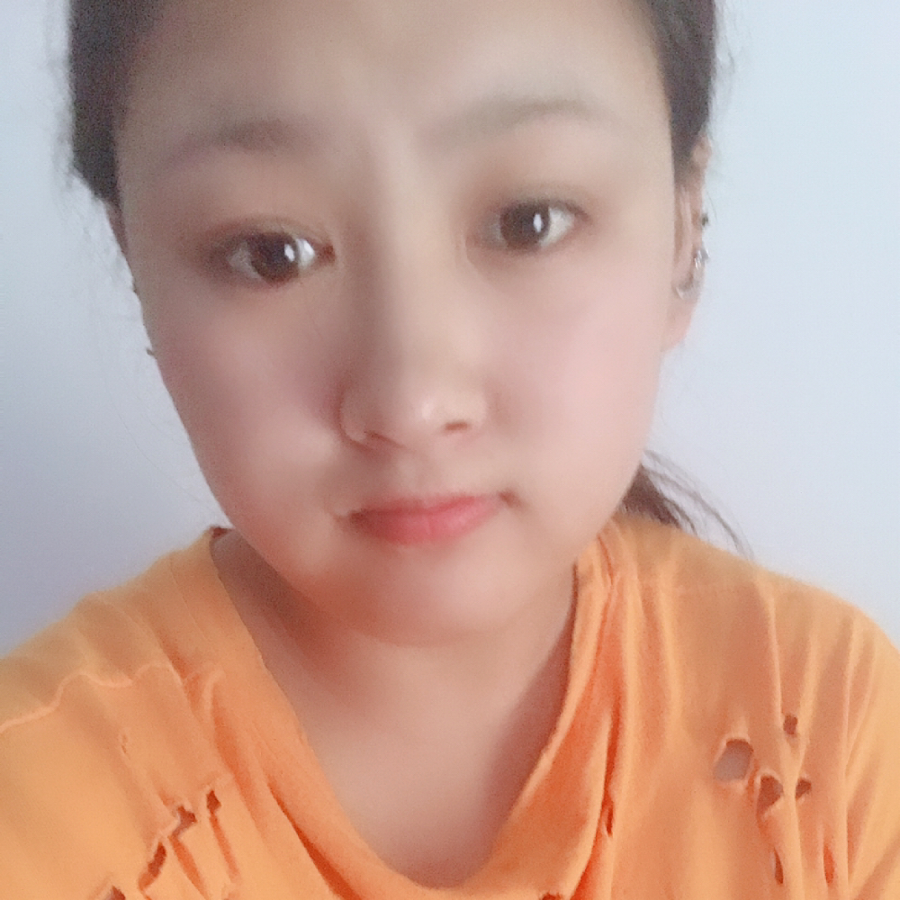 荣儿媳妇的照片