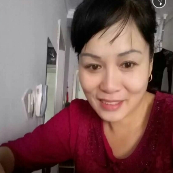 隐形玫瑰的照片