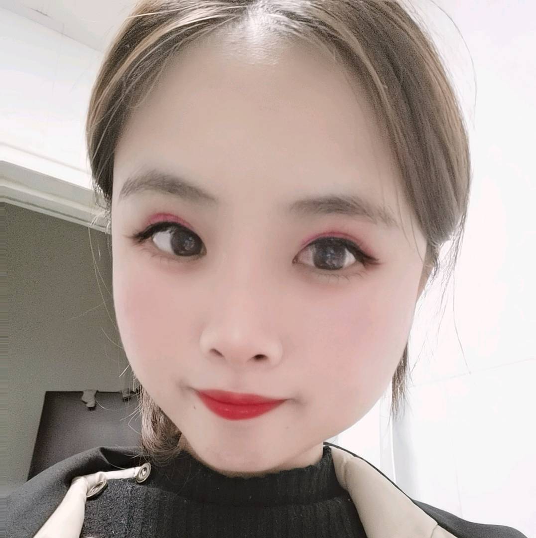 顾倾欣的照片