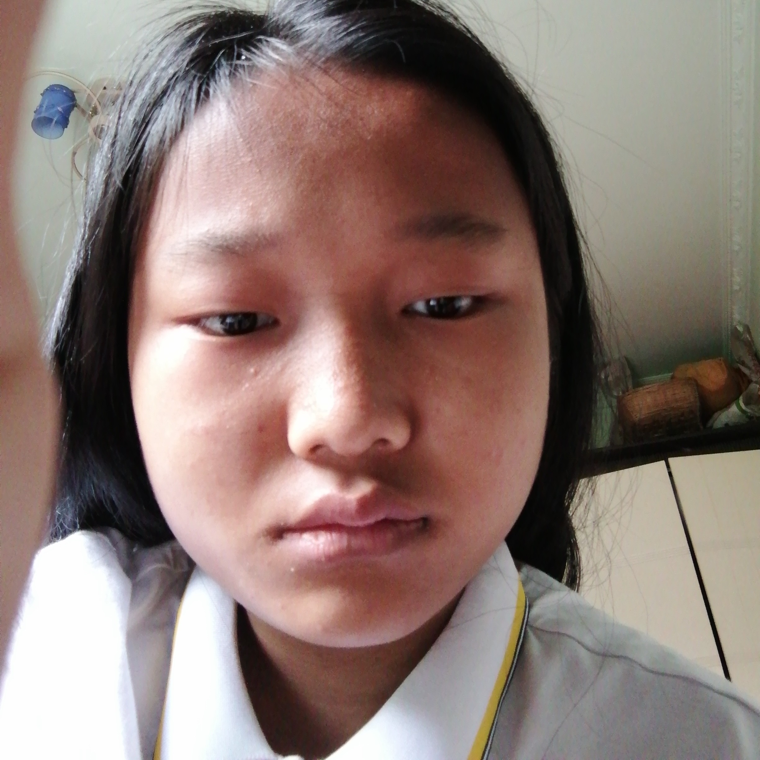 钢笔蹙眉开心的照片