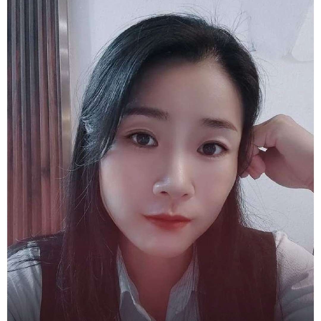 阳光下de蓝眼泪的照片