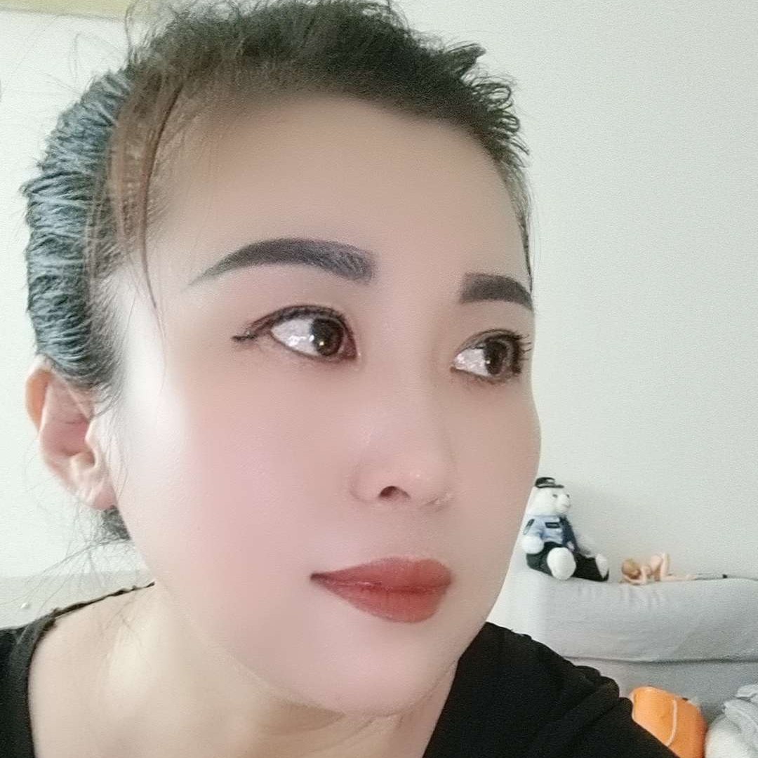 小丽的照片