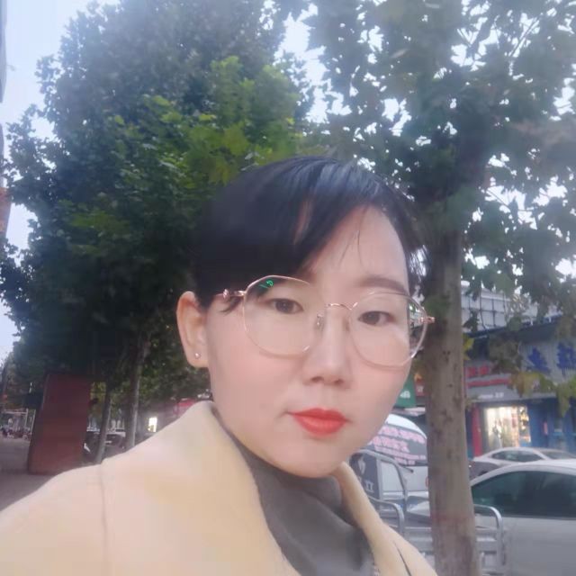 蓝莓踢雪见的照片