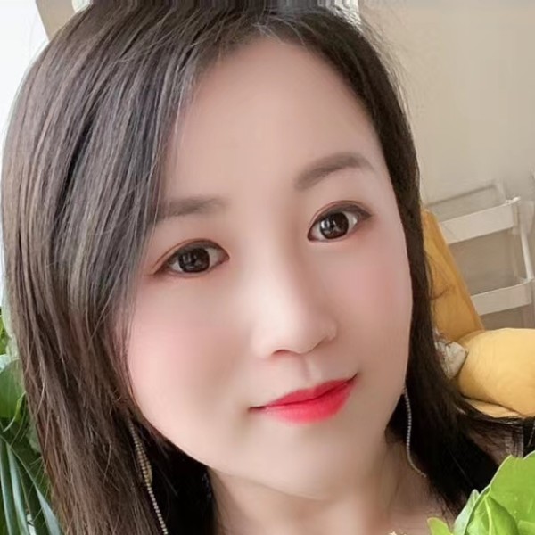 发夹笑典雅的照片