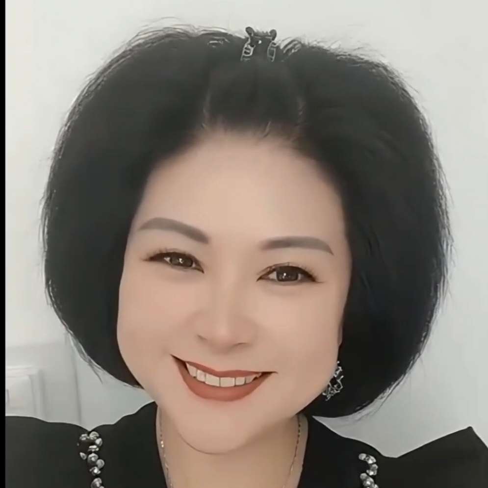 大眼睛含羞草的照片