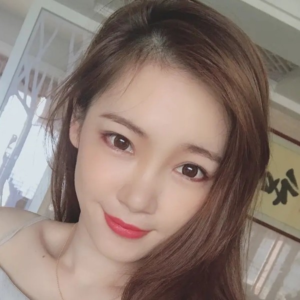 长不大的宽宽的照片