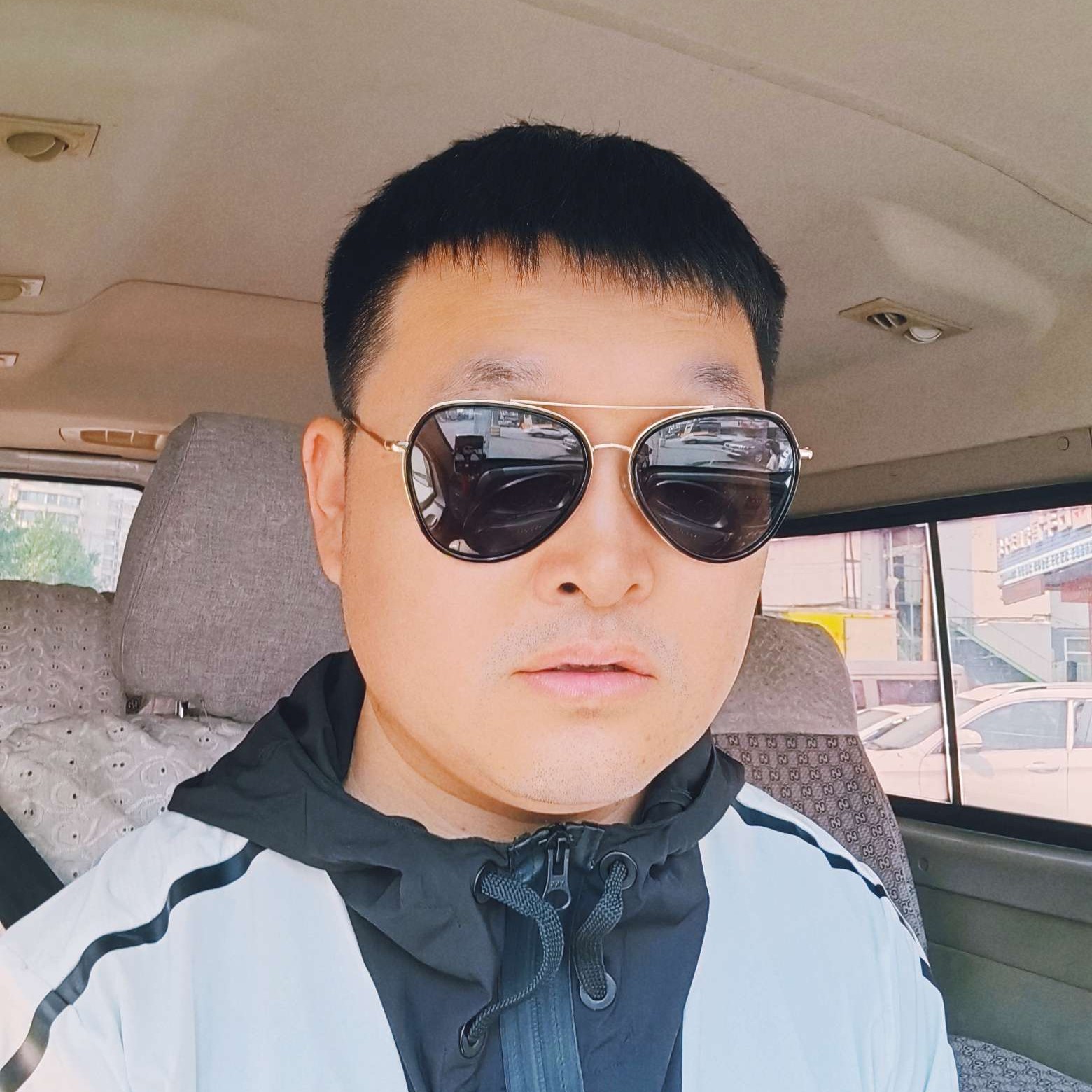 寻找有缘人的照片