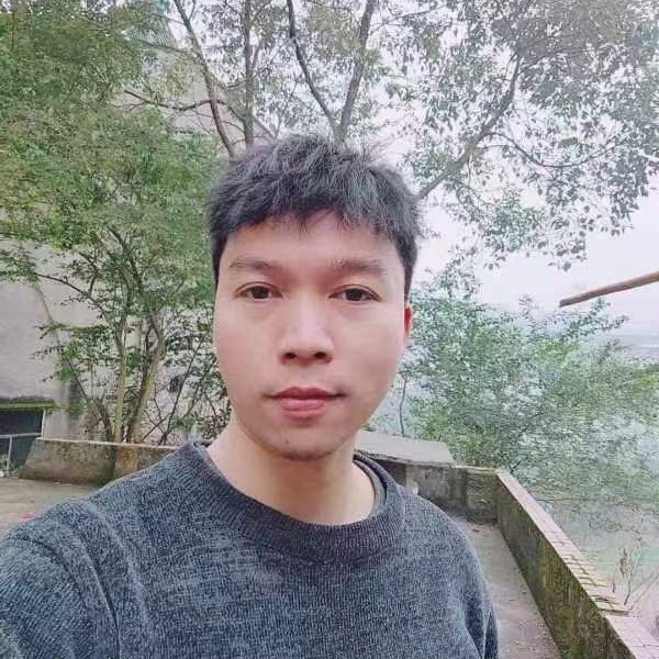 爱聊天de芬妮的照片
