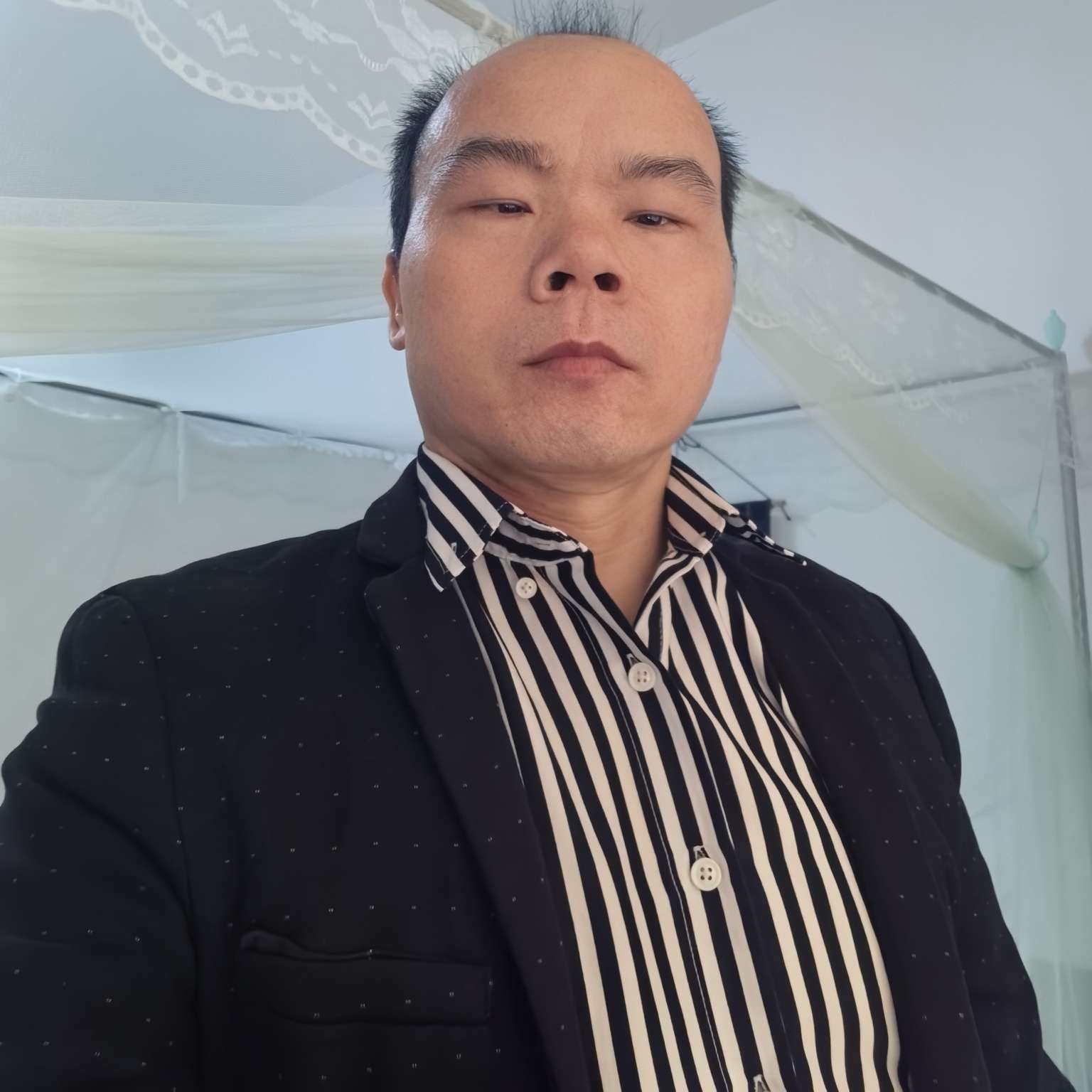 郑钱恒裕的照片