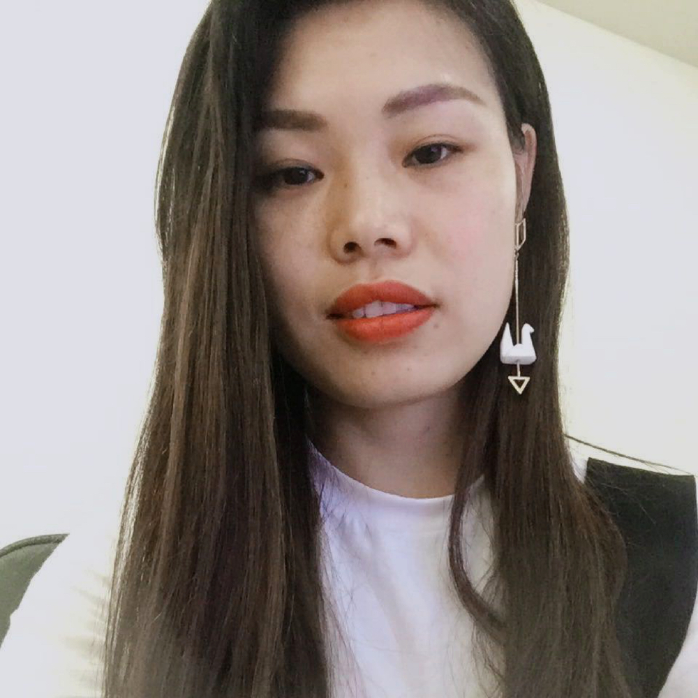 矮小小蘑菇的照片