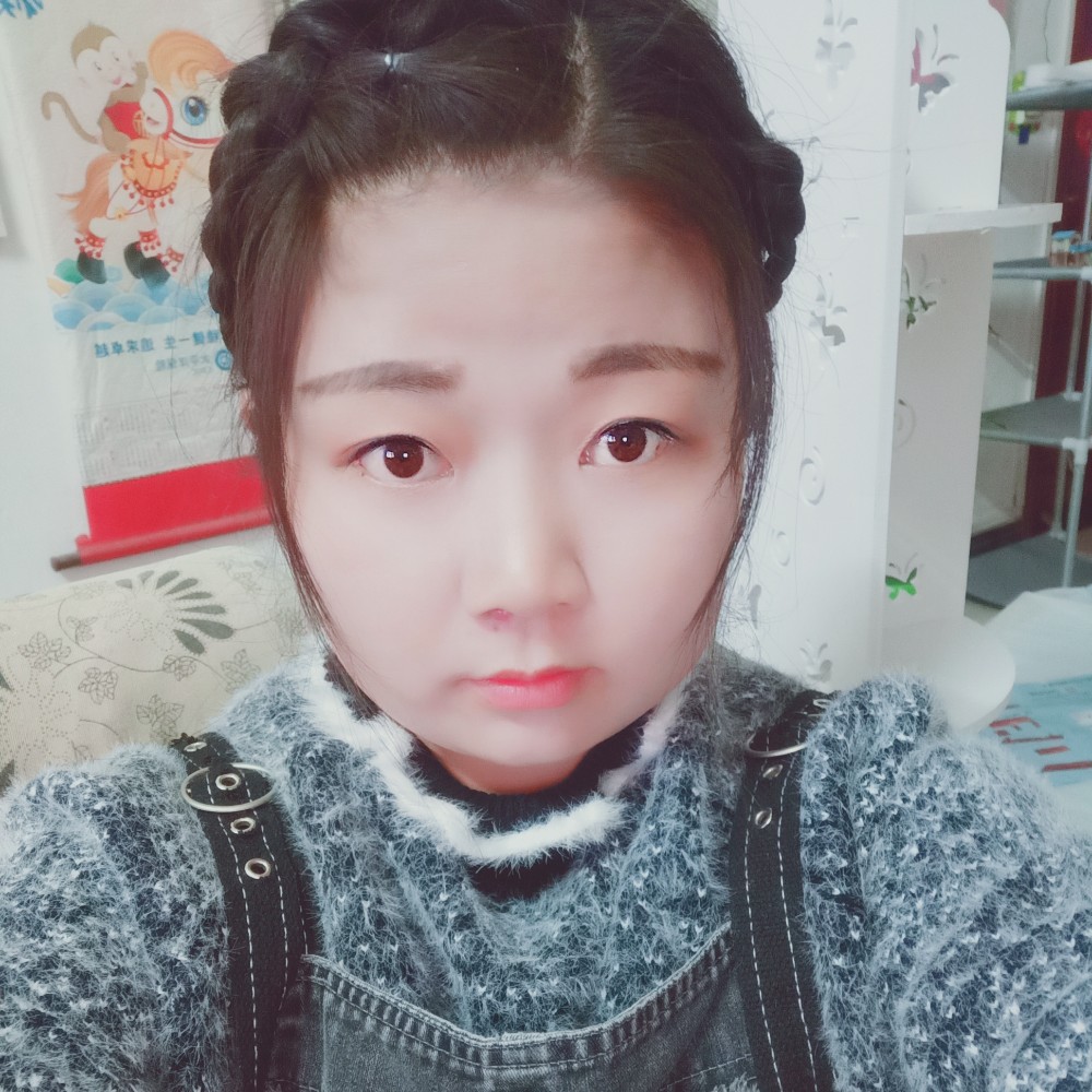 舒适漫步暖光的照片