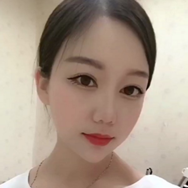 丹～妮的照片
