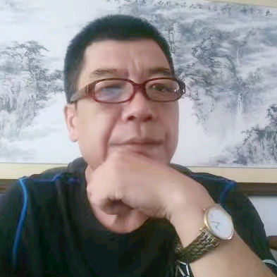 秀发真淳的照片