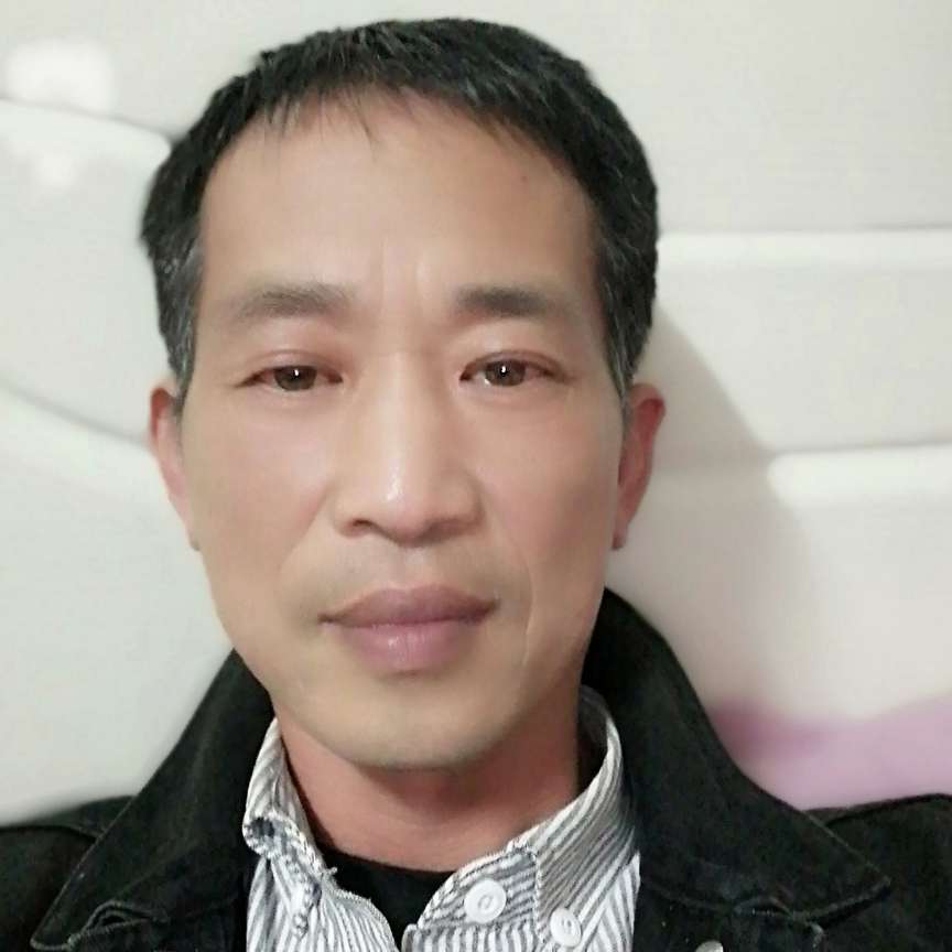 月饼扯魁梧的照片