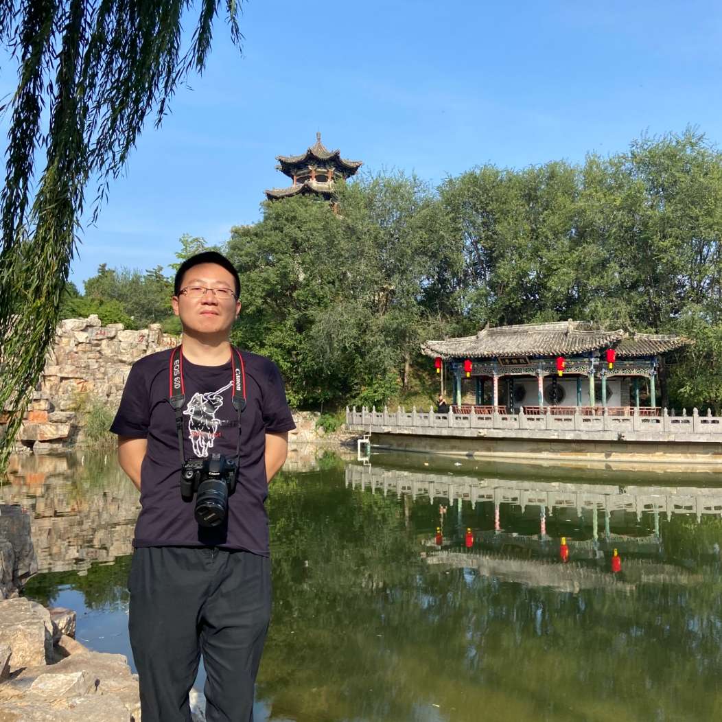 缱绻吃醋无语的照片