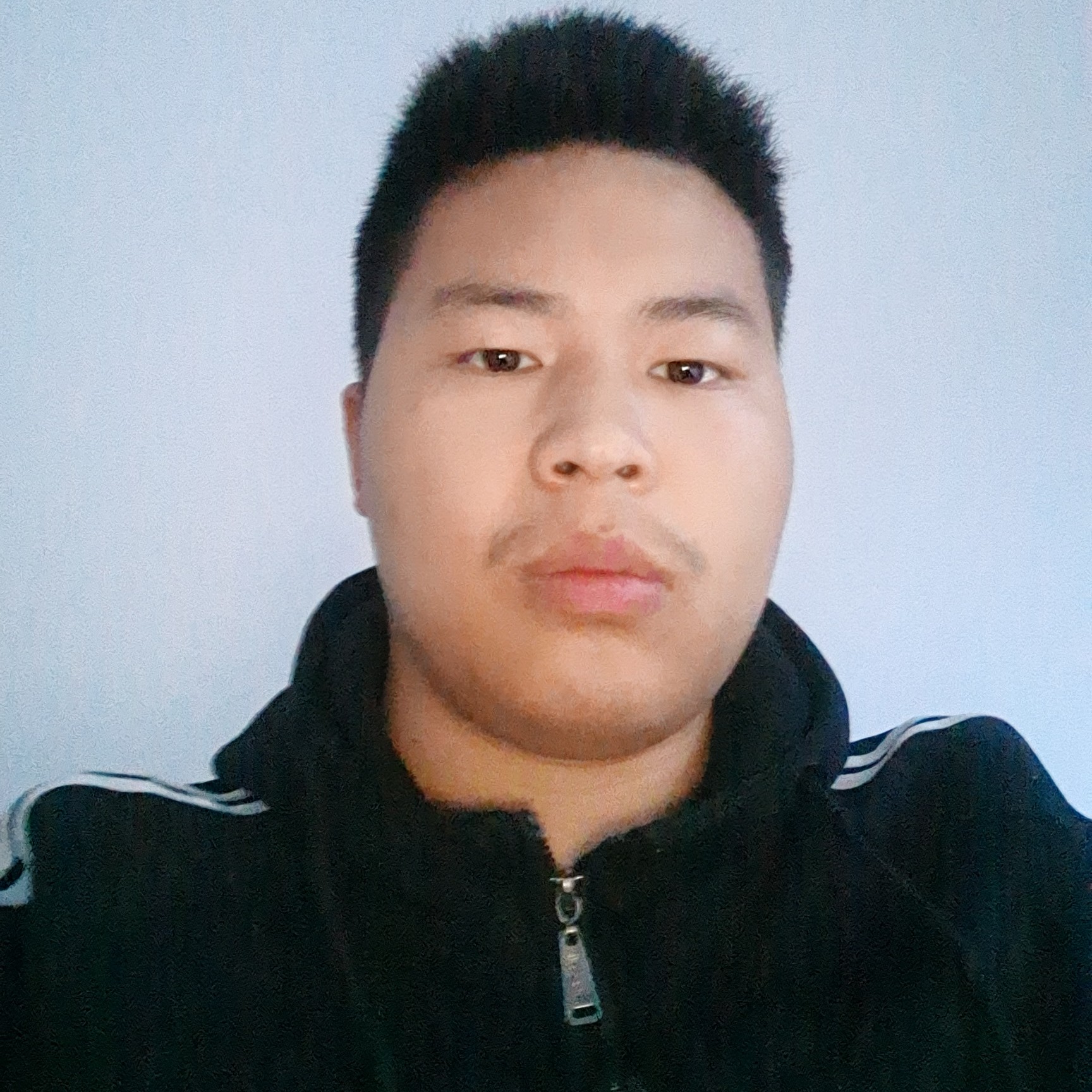 复杂泪了微凉的照片