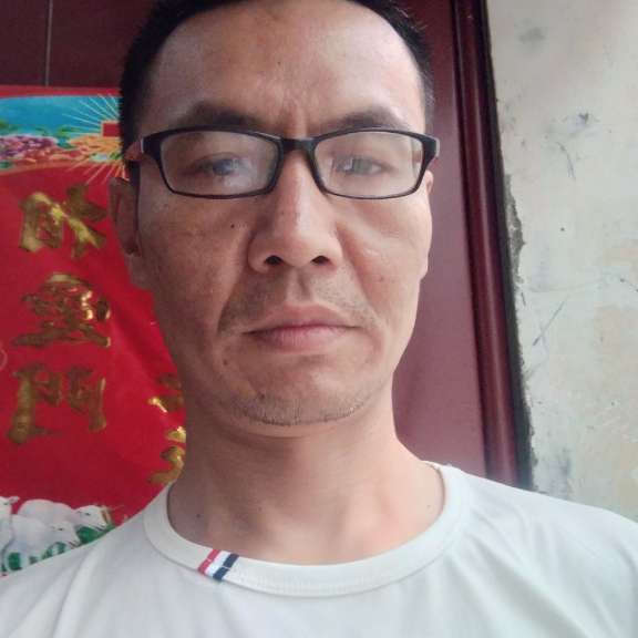 同我一起玩的照片