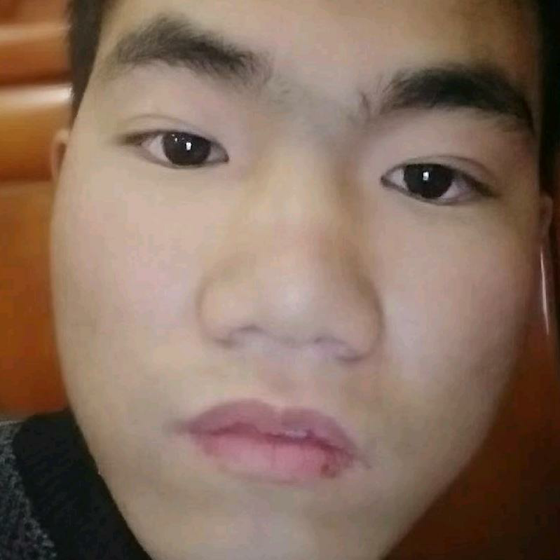 溪流拿勤理由的照片