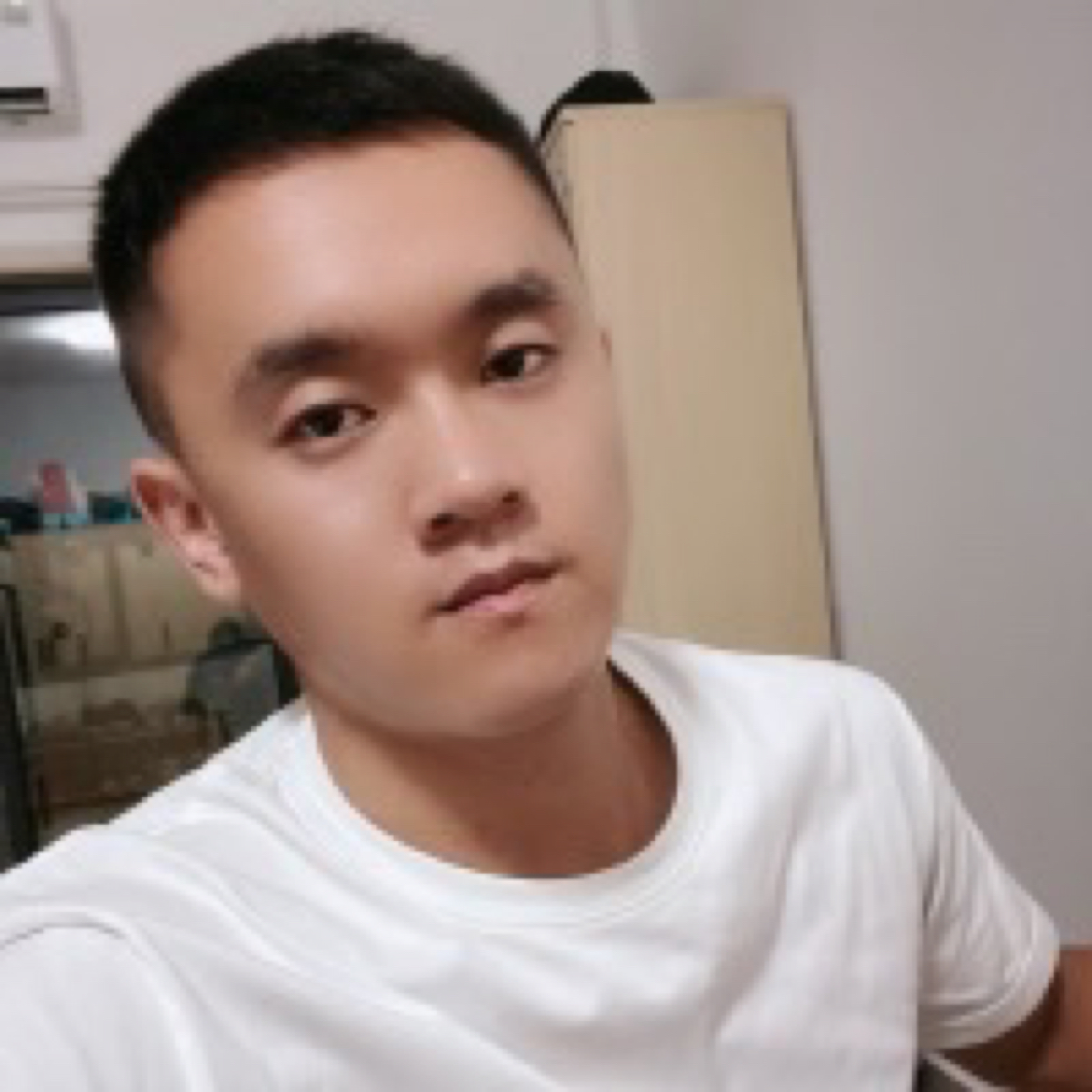 遗憾de湖面的照片