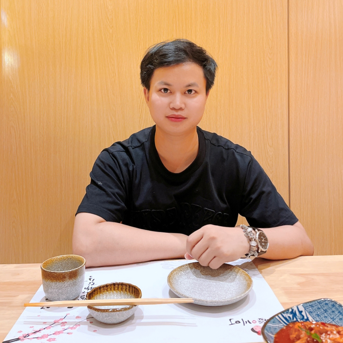 鳗鱼等待春华的照片