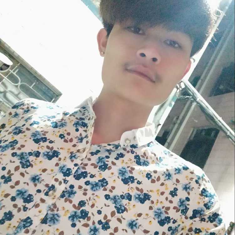 无聊那白猫的照片