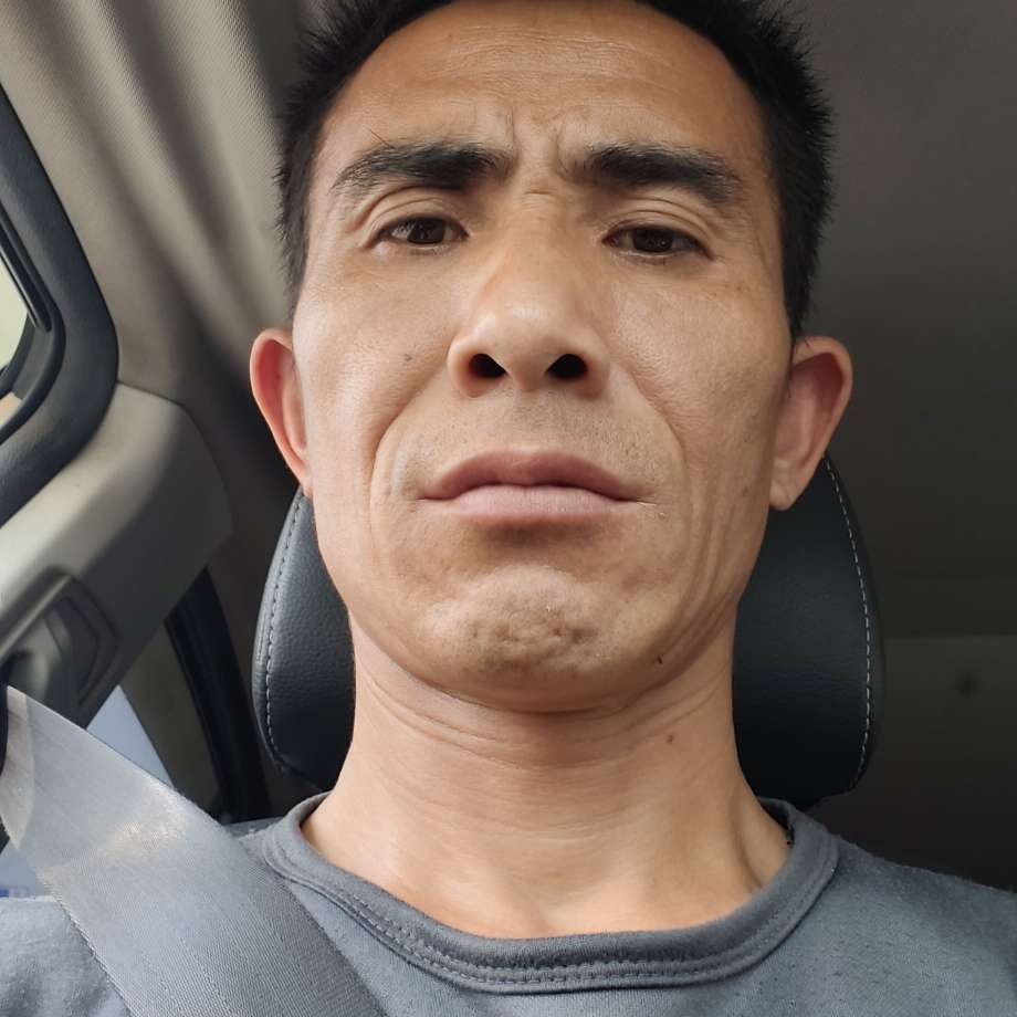 爱一个人好难的照片