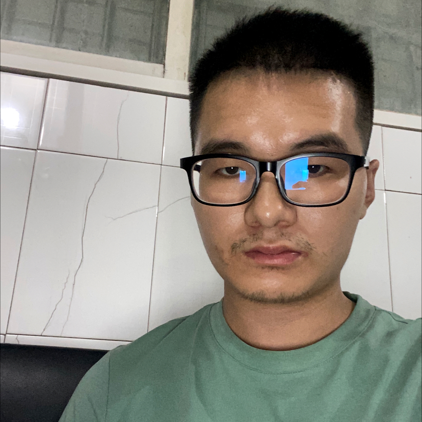 犹豫深拥往事的照片