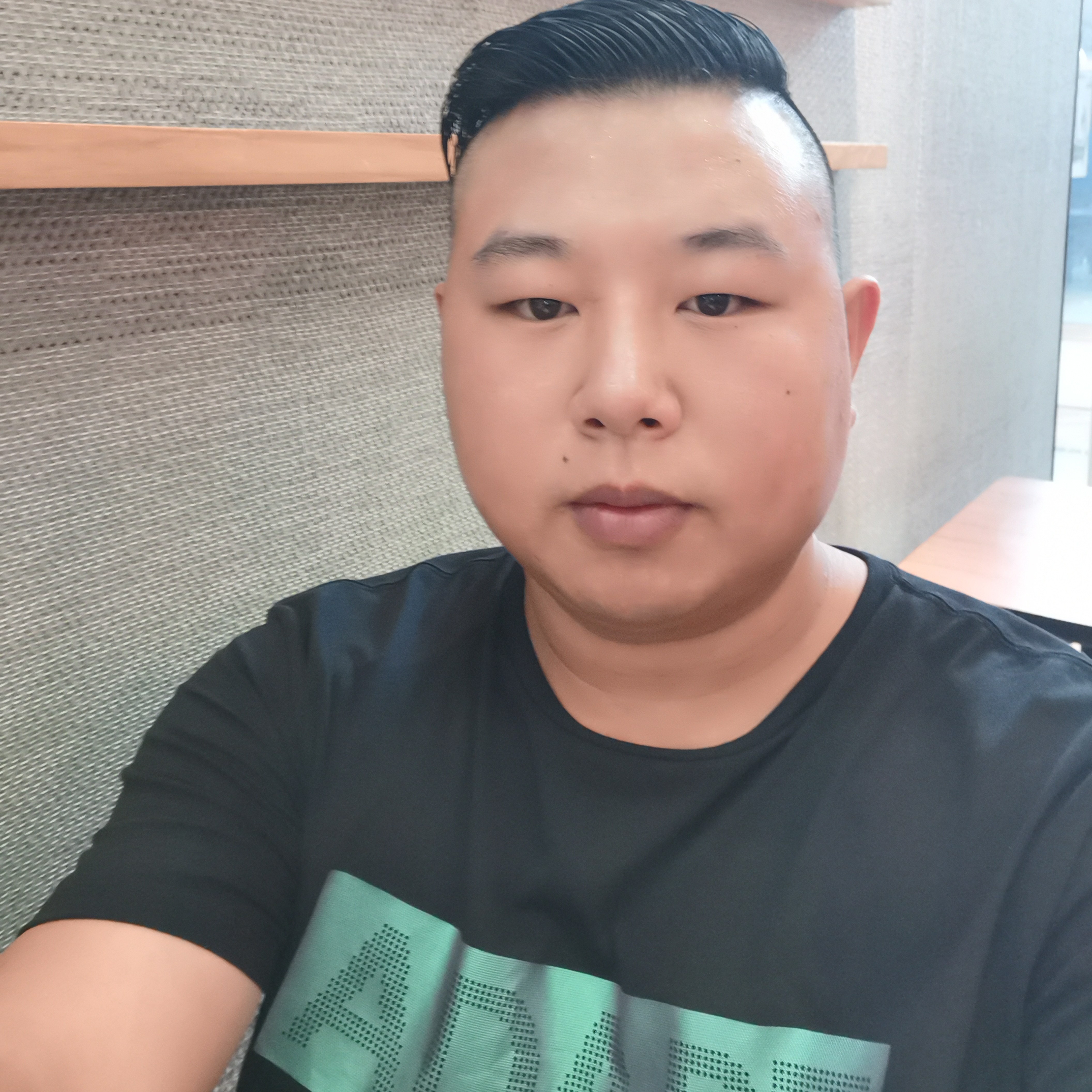 跟ta联系愿得一人心,白首不相离32岁, 男, 湖北天门, 未婚, 5千-1万