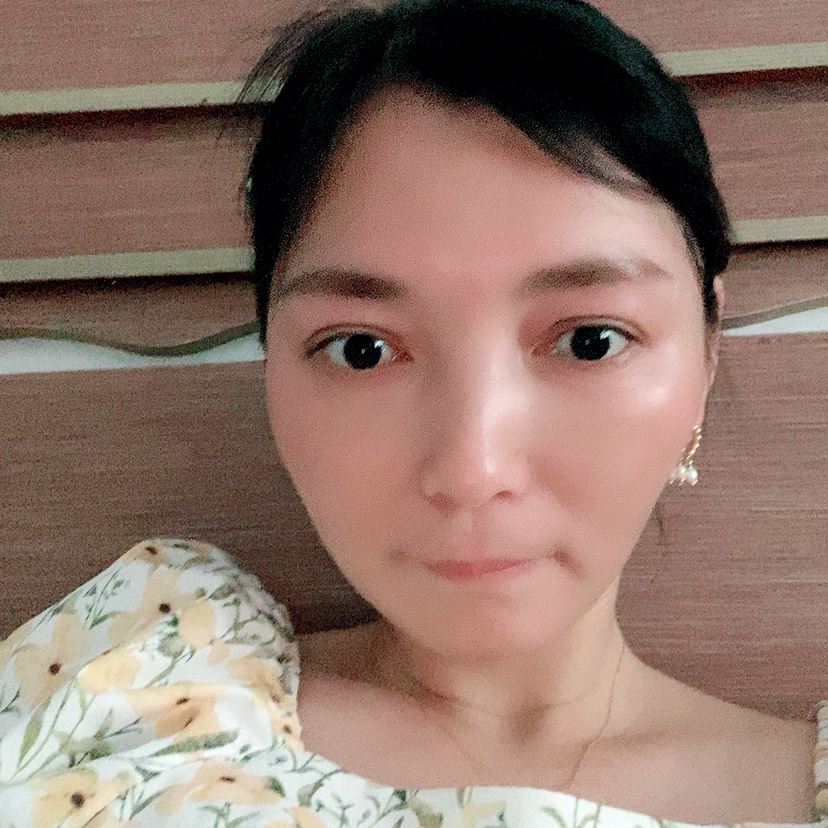 整齐保卫溪流的照片