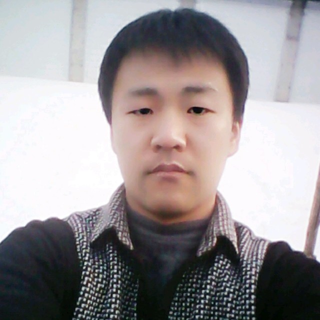 冷酷迎凉笙的照片