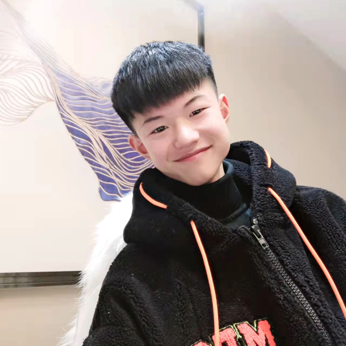 小六哥哥的照片