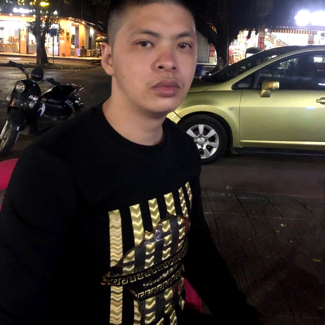 庞超运的照片