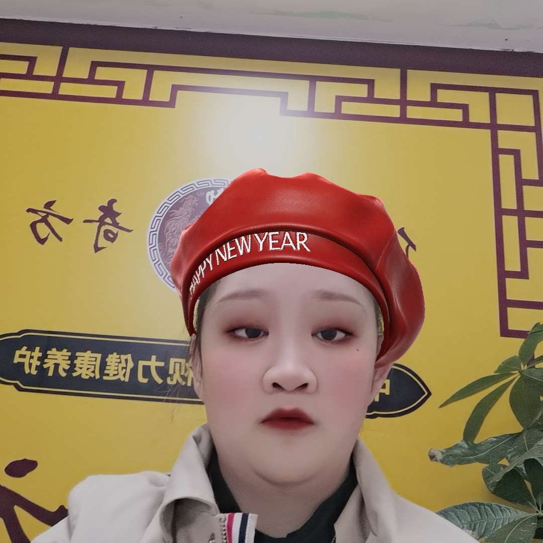 豆芽浅吻柔弱的照片
