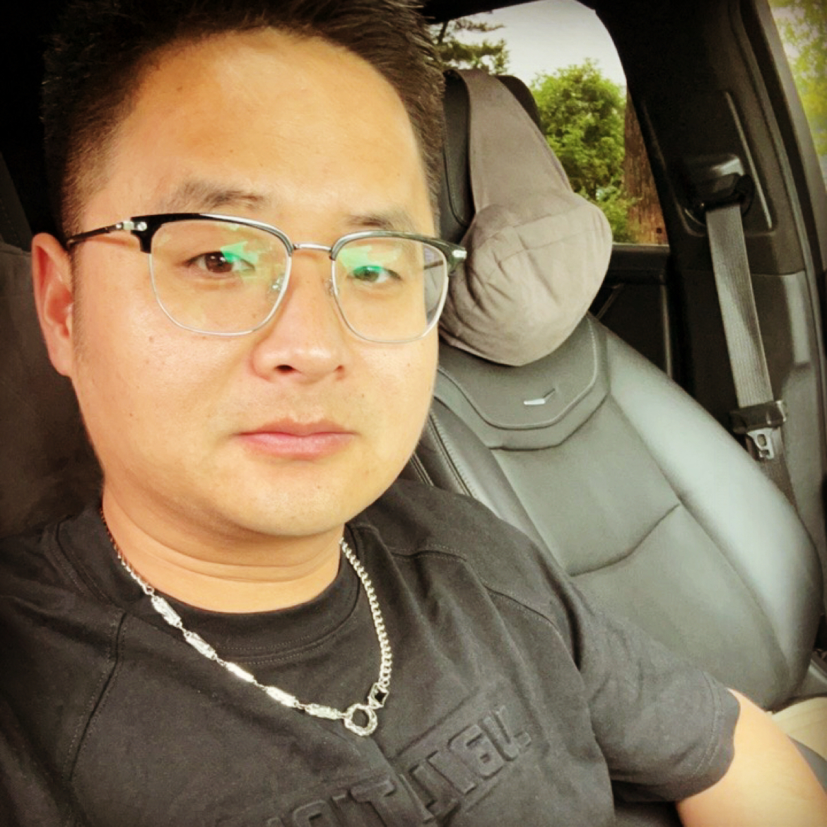 凌先生的照片