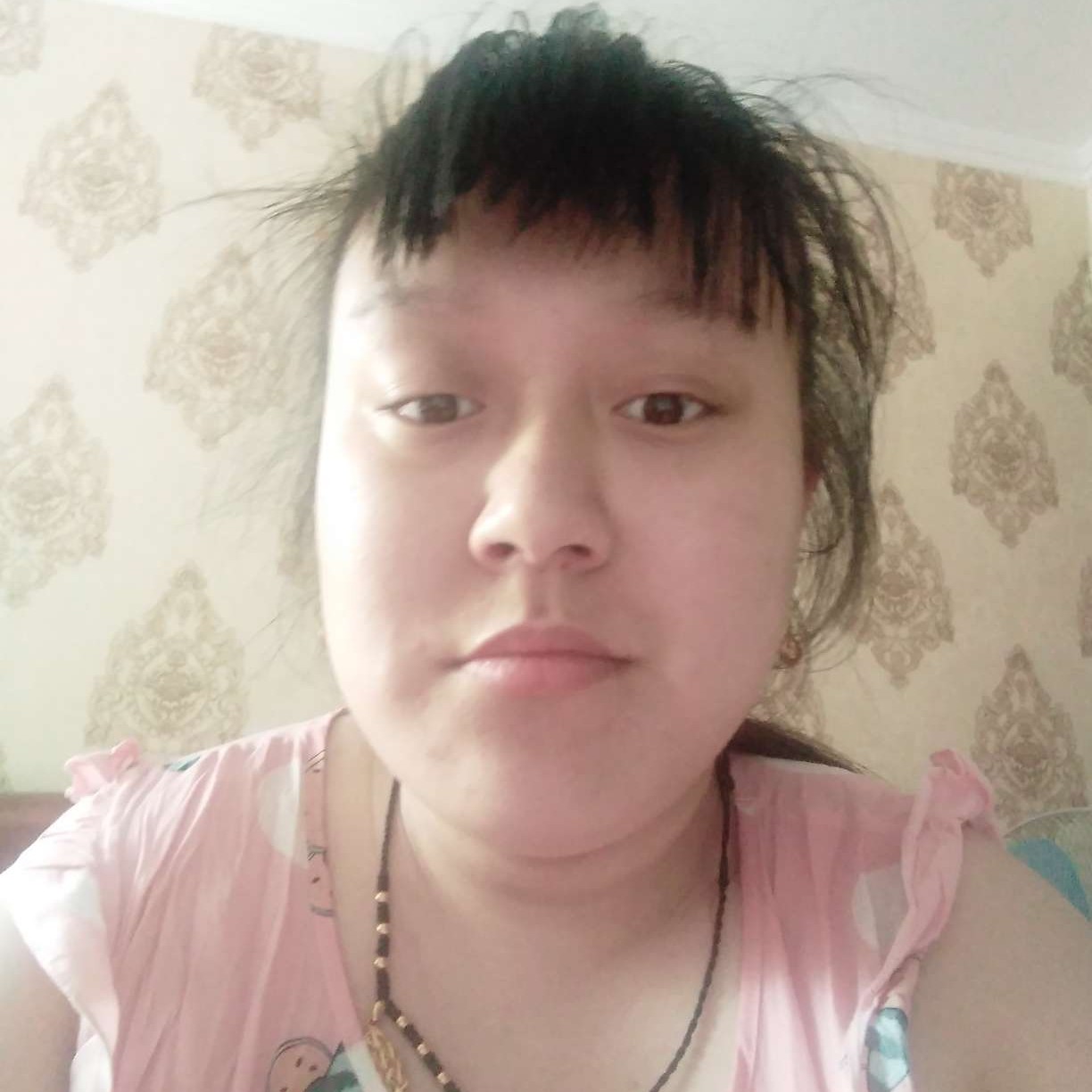 鞋子漫步健壮的照片